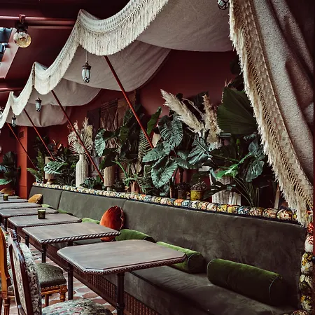 Babel Belleville Hotel